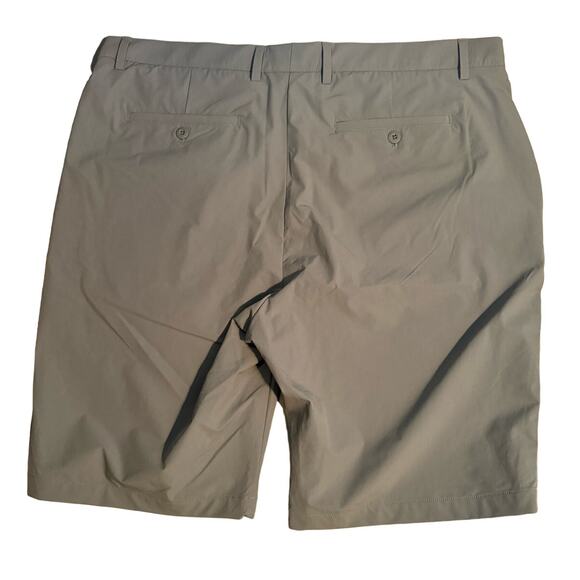 BUGATCHI NWT $139 Nylon Spandex Flat Front Bermuda Shorts Size 38 - Picture 2 of 5